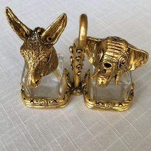 Ast-design political salt & pepper shakers